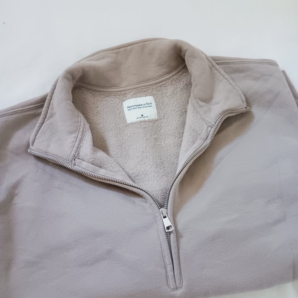 A&F Cozy Essential Sunday Half-Zip Sweatshirt - Picture 4 of 4